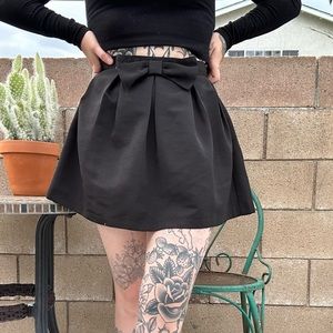 90’s mini skirt